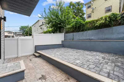 100 Terrace Ave, Jersey City, NJ 07307 - Photo 15