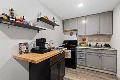 4264 Broadway, Union City, NJ 07087 - Photo 11