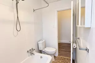 328 Avenue B, Bayonne, NJ 07002 - Photo 5