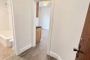 328 Avenue B, Bayonne, NJ 07002 - Photo 3