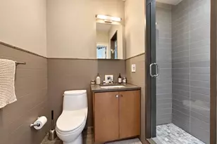 313 1st St, Hoboken, NJ 07030 - Photo 25