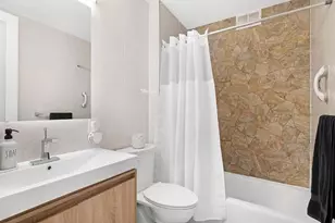 7000 Blvd E, Guttenberg, NJ 07093 - Photo 17