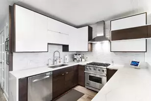 7000 Blvd E, Guttenberg, NJ 07093 - Photo 5
