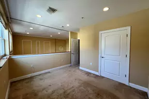 769 Montgomery St, Jersey City, NJ 07306 - Photo 19