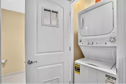 769 Montgomery St #214, Jersey City, NJ 07306 - Photo 27
