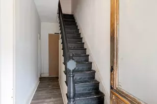90 Dwight St, Jersey City, NJ 07305 - Photo 11