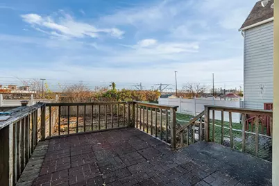 526 Avenue E, Bayonne, NJ 07002 - Photo 13
