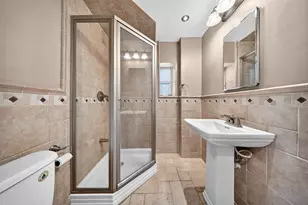 122 W 22nd St, Bayonne, NJ 07002 - Photo 9