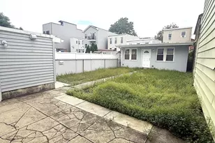228 Bowers St, Jersey City, NJ 07307 - Photo 15