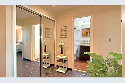380 Mountain Rd #110, Union City, NJ 07087 - Photo 9
