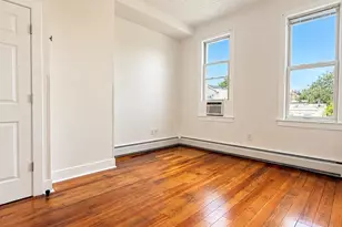 228 Bowers St, Jersey City, NJ 07307 - Photo 9