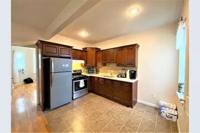 127 West 19th St #5, Bayonne, NJ 07002 - Photo 5