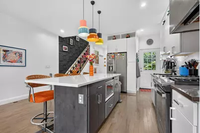 106 Astor Pl, Jersey City, NJ 07304 - Photo 9