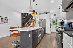 106 Astor Pl, Jersey City, NJ 07304 - Photo 9