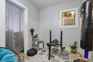 220 Garfield Ave, Jersey City, NJ 07305 - Photo 17
