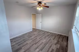 69 W 8th St, Bayonne, NJ 07002 - Photo 11