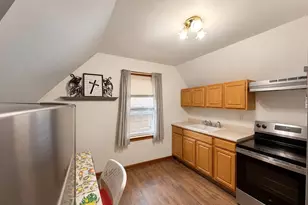 176 Avenue B, Bayonne, NJ 07002 - Photo 9