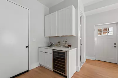 107 Orient Ave, Jersey City, NJ 07305 - Photo 11