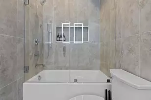 107 Orient Ave, Jersey City, NJ 07305 - Photo 41