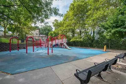 132 Terrace Ave, Jersey City, NJ 07307 - Photo 39