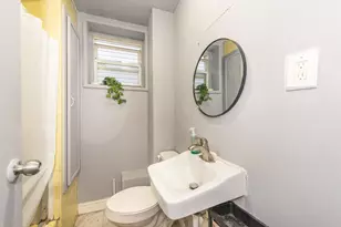 132 Terrace Ave, Jersey City, NJ 07307 - Photo 17