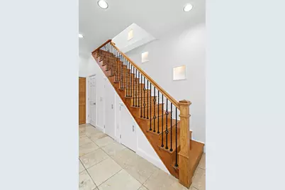 403A Park Ave, Weehawken, NJ 07086 - Photo 9
