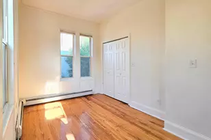 17 Pierce Ave, Jersey City, NJ 07307 - Photo 9