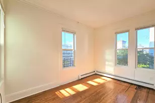 17 Pierce Ave, Jersey City, NJ 07307 - Photo 11