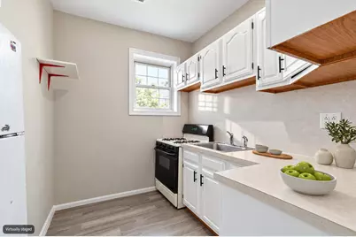 141 Webster Ave, Jersey City, NJ 07307 - Photo 27