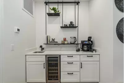 97-99 Zabriskie St #1L, Jersey City, NJ 07307 - Photo 7