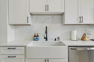 97-99 Zabriskie St, Jersey City, NJ 07307 - Photo 11