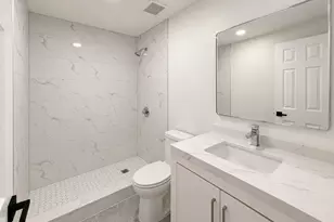 794 Ocean Ave, Jersey City, NJ 07304 - Photo 9