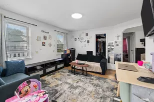 2 Egan Ct, Bayonne, NJ 07002 - Photo 5