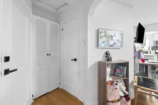 2 Egan Ct, Bayonne, NJ 07002 - Photo 7