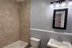 125 Hutton St, Jersey City, NJ 07307 - Photo 5