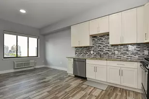 424 Whiton St, Jersey City, NJ 07304 - Photo 7