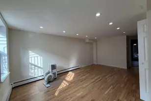 522 Manila Ave, Jersey City, NJ 07302 - Photo 3