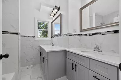 47 West 51st St, Bayonne, NJ 07002 - Photo 19