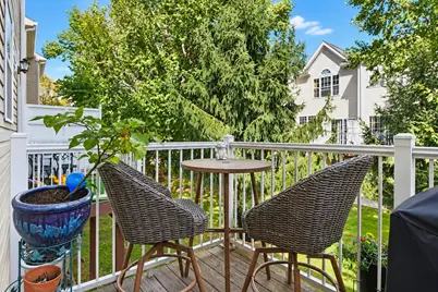 35 Mallard Pl #35, Secaucus, NJ 07094 - Photo 11