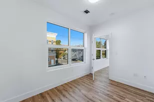 172 Avenue F, Bayonne, NJ 07002 - Photo 7