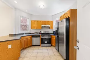 9 Sanford Pl, Jersey City, NJ 07307 - Photo 3