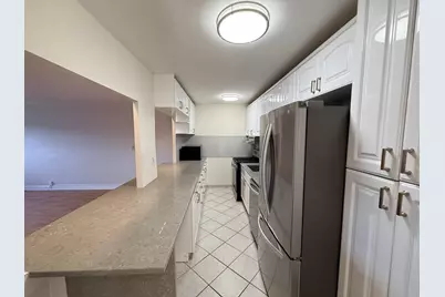 2180 Center Ave, Fort Lee, NJ 07024 - Photo 7