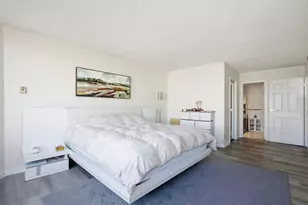1633 Harmon Cove Tower, Secaucus, NJ 07094 - Photo 17