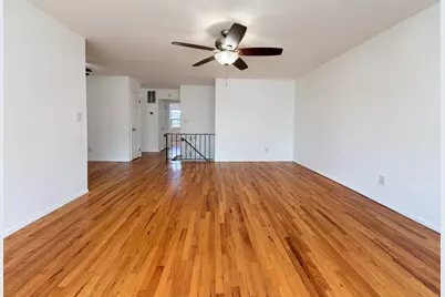 16 Briarwood Rd #2, Jersey City, NJ 07305 - Photo 3