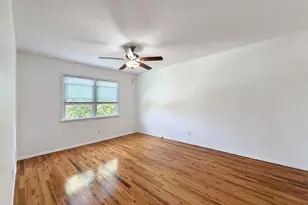 16 Briarwood Rd, Jersey City, NJ 07305 - Photo 13