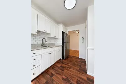 16 Briarwood Rd #2, Jersey City, NJ 07305 - Photo 7