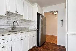 16 Briarwood Rd, Jersey City, NJ 07305 - Photo 7