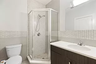 510 45th St, Union City, NJ 07087 - Photo 9