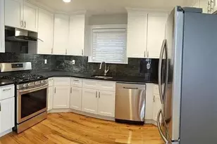 4713 Broadway, Union City, NJ 07087 - Photo 3