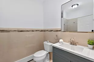 382 Webster Ave, Jersey City, NJ 07307 - Photo 21